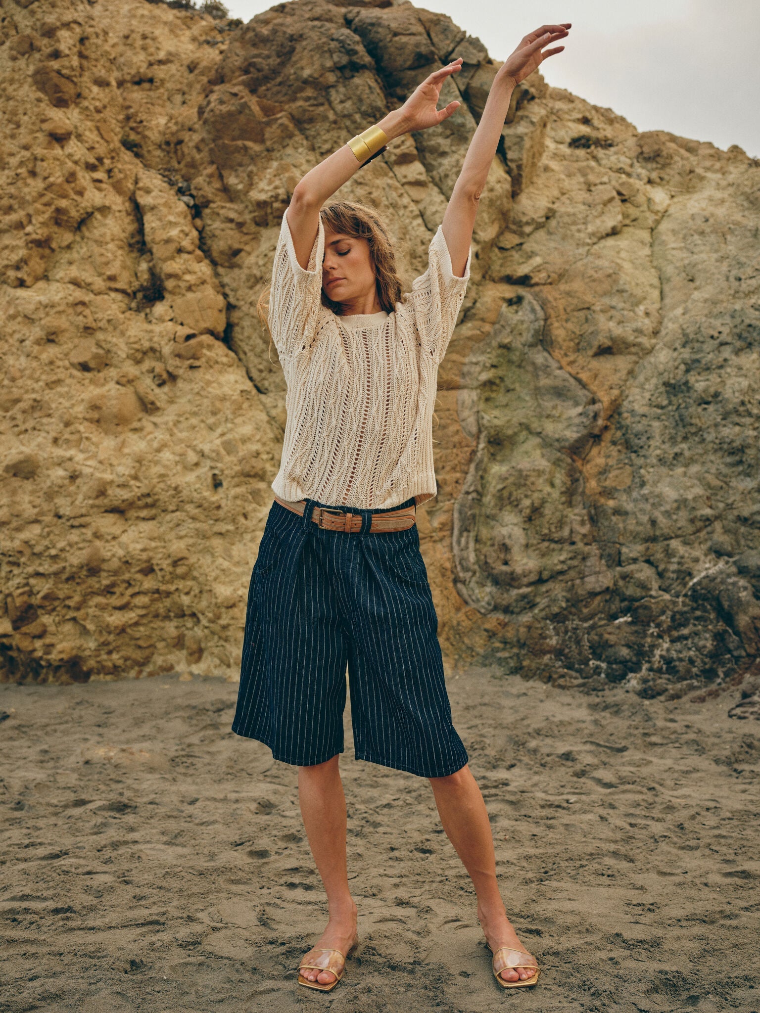 Modelshot / Dark Blue Stripe / Detail